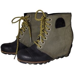 Sorel 1964 Premium Wedge Bootie LL5214 WATERPROOF Canvas Leather Bootie Size 6.5